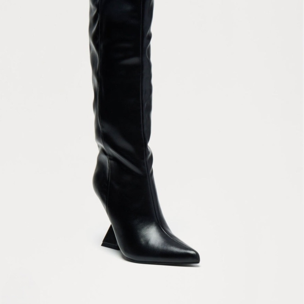 Sleek Black Over the Knee Women's Boots